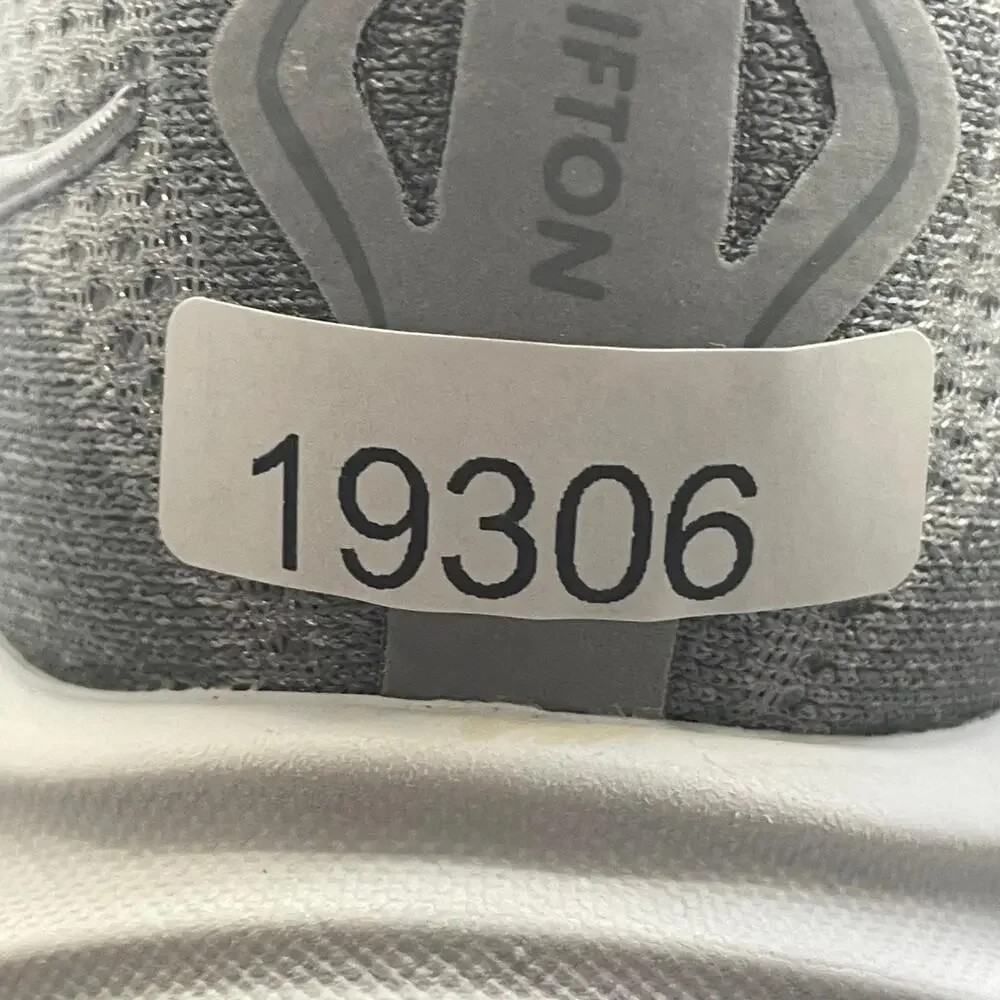 Hoka One One hoka one